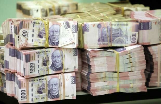 Inteligencia Financiera busca desaparecer los billetes de 500 y 1000 pesos