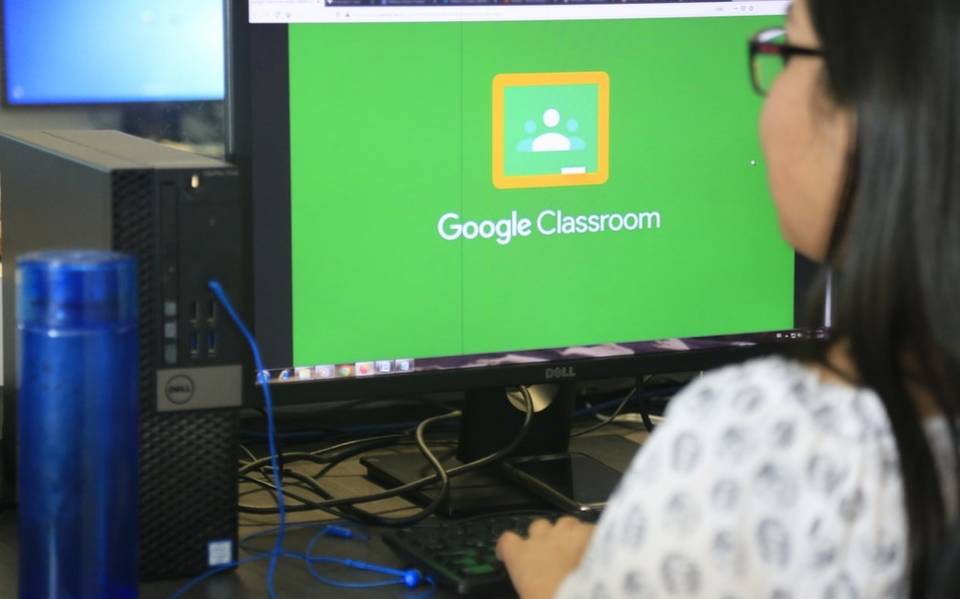 SEP habilita líneas telefónicas para resolver dudas
