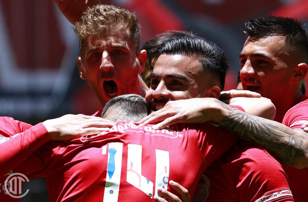 Los diablos rumbo a la cima