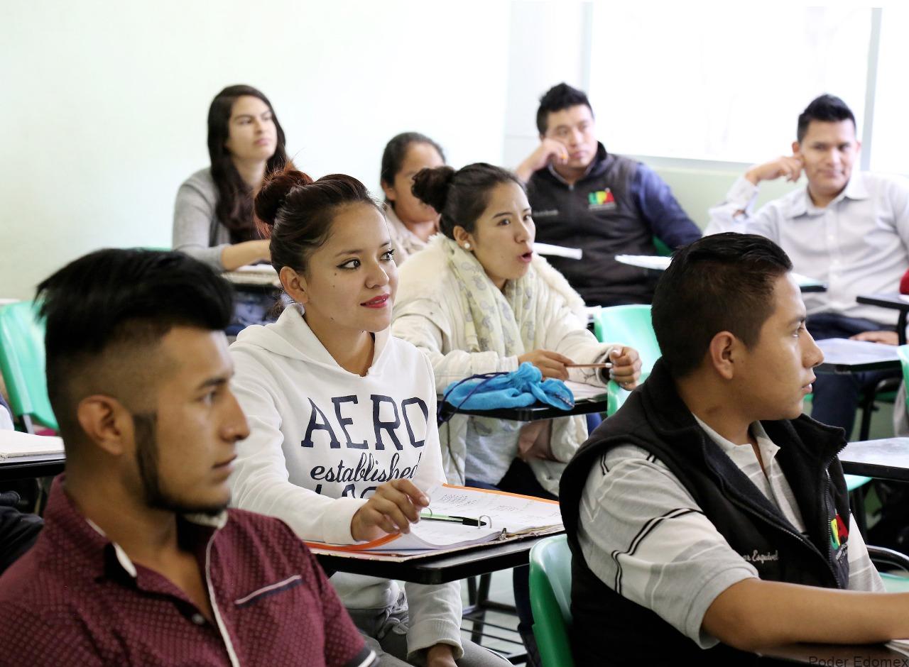 becas-para-universitarios-en-edomex3