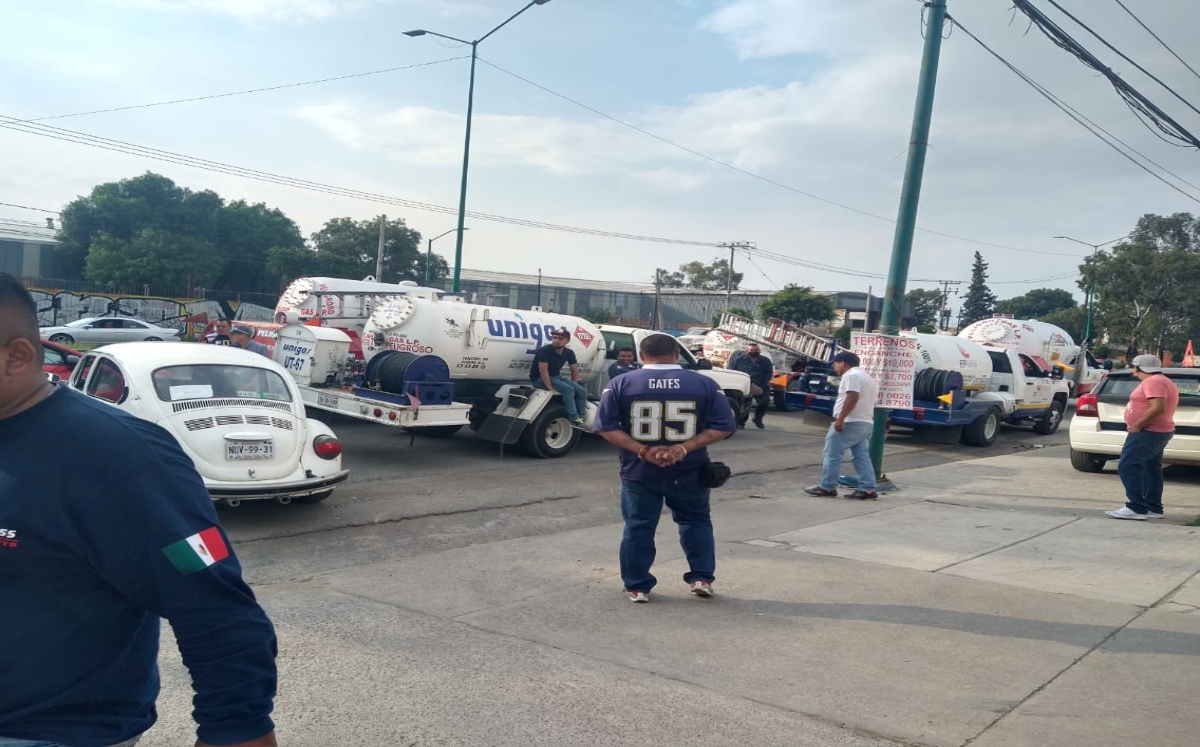 habitantes-cierran-sucursales-de-gas-imperial-en-toluca4