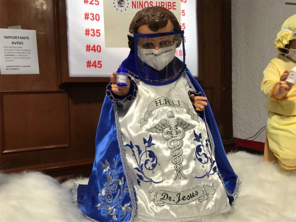niño-dios-tradicion-vestidos