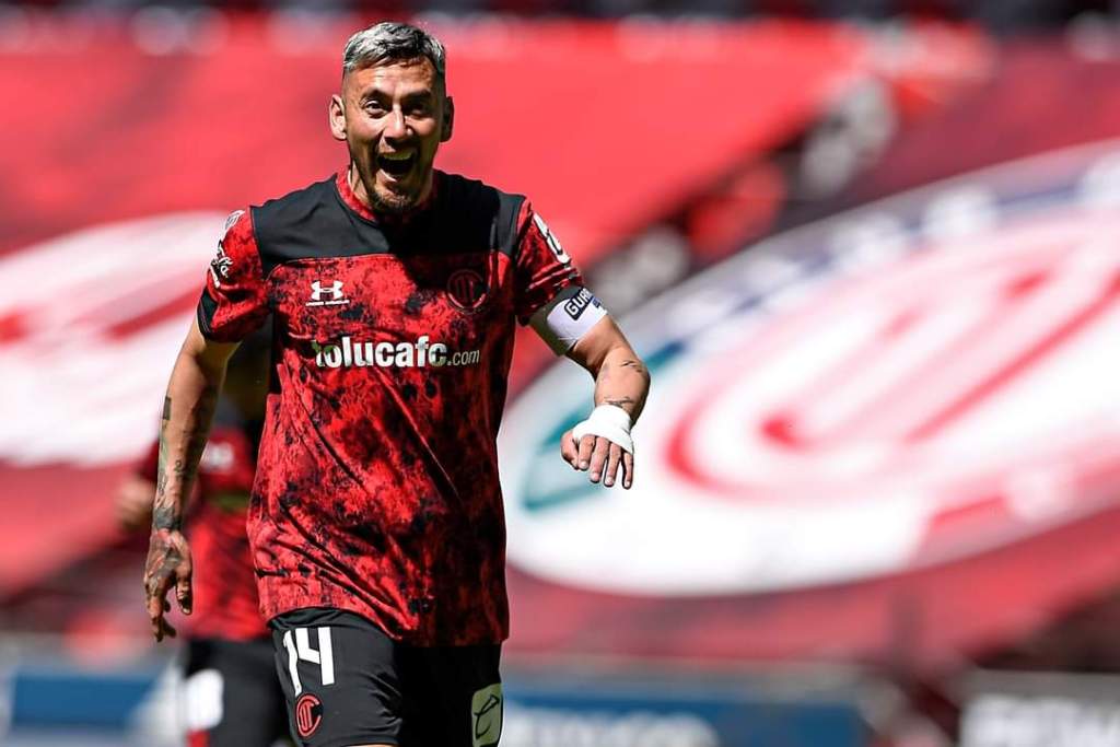 Sambueza y Canelo en platicas para quedarse en Toluca FC