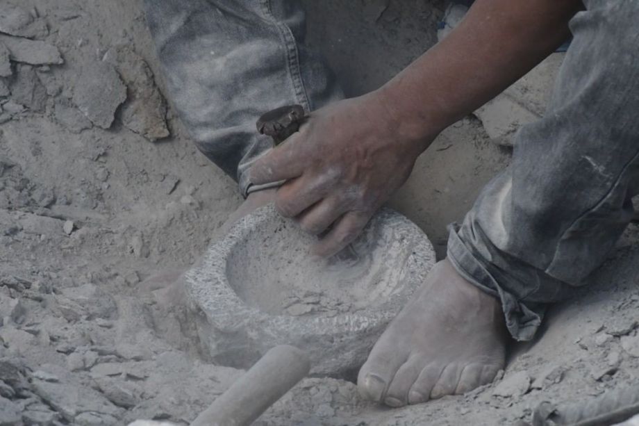artesano-de-molcajete