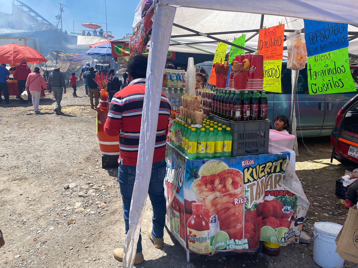 Venta de bebidas en el mercado