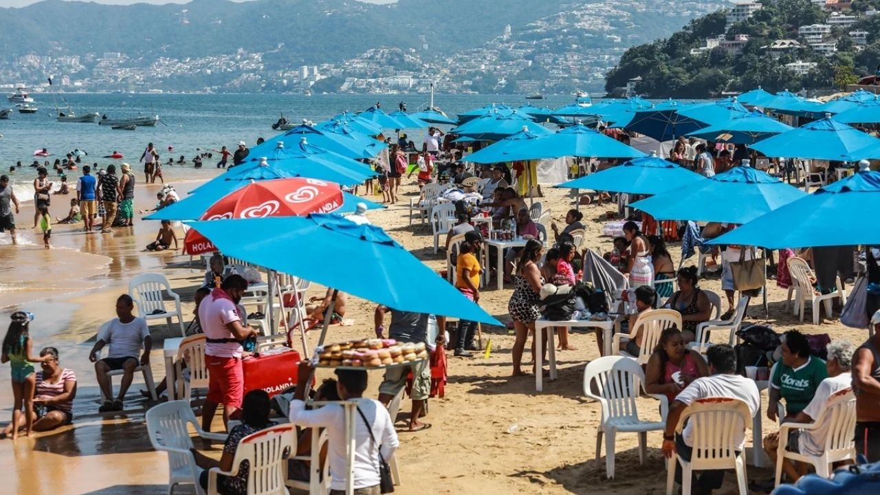 ¿Cuándo son las vacaciones de Semana Santa? las vacaciones de semana santa darán inicio el próximo 29 de marzo y terminarán el viernes 9 de abril.