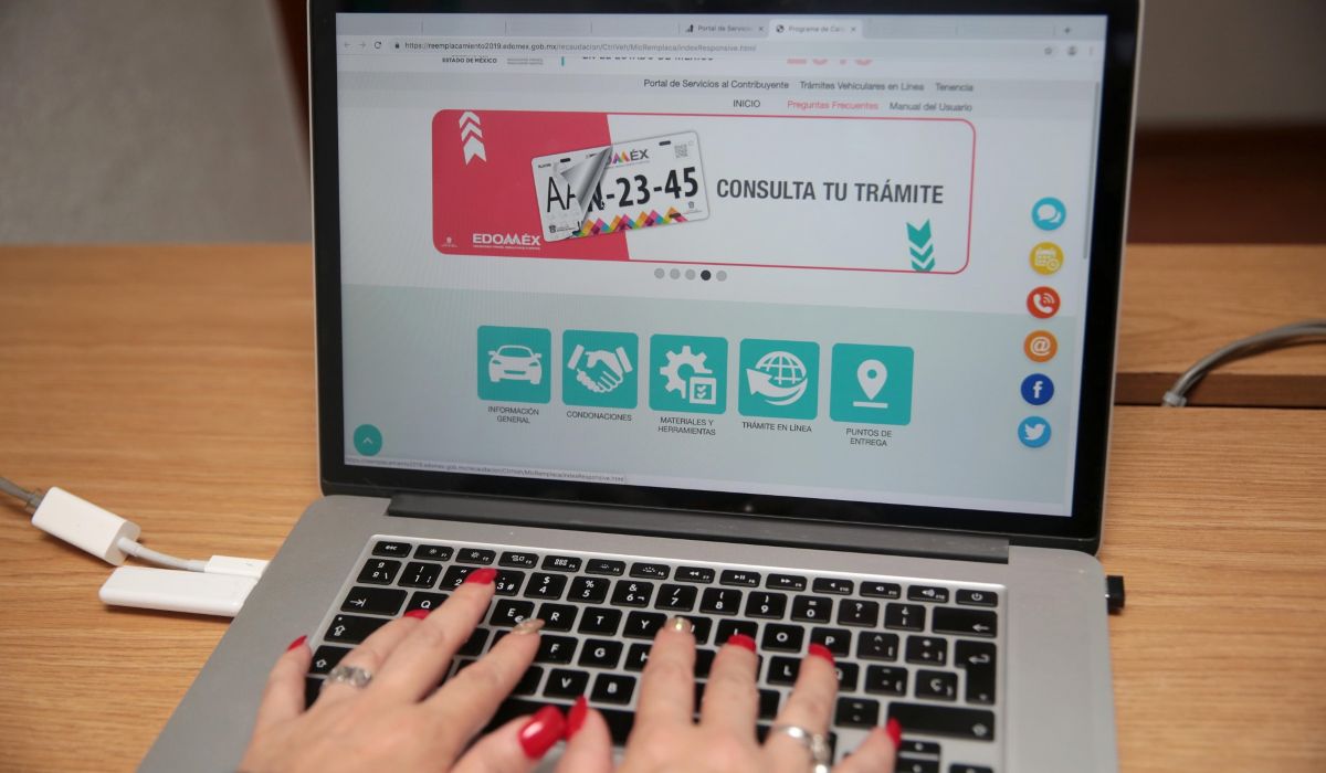 El tramite se puede hacer en linea en un tiempo aproximado de 15 minutos