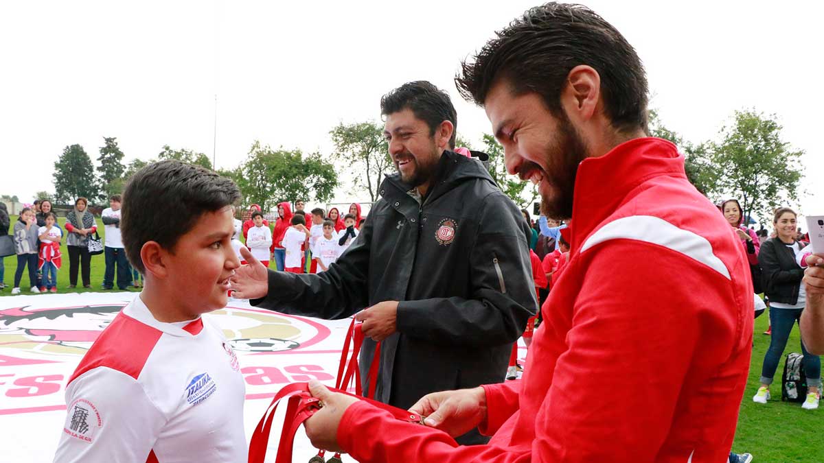 Premiación de el equipo ganador del torneo inter redes