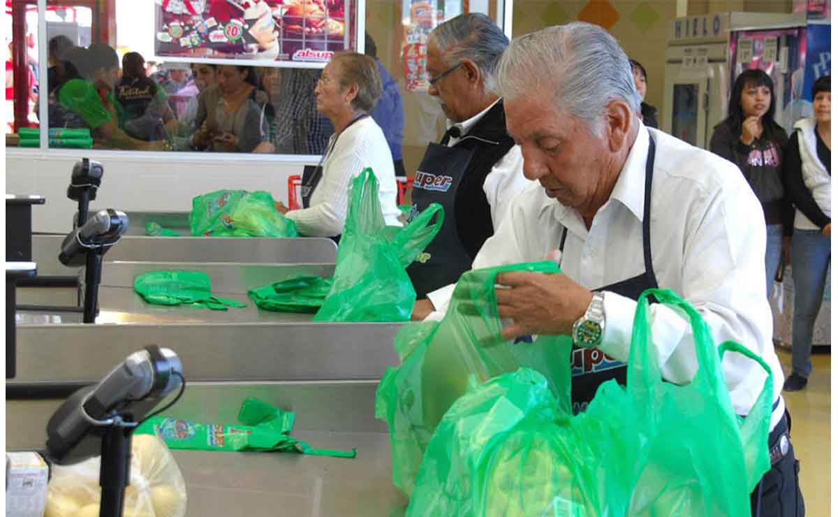 Walmart por petición de clientes, ya no tendrá cerillos.