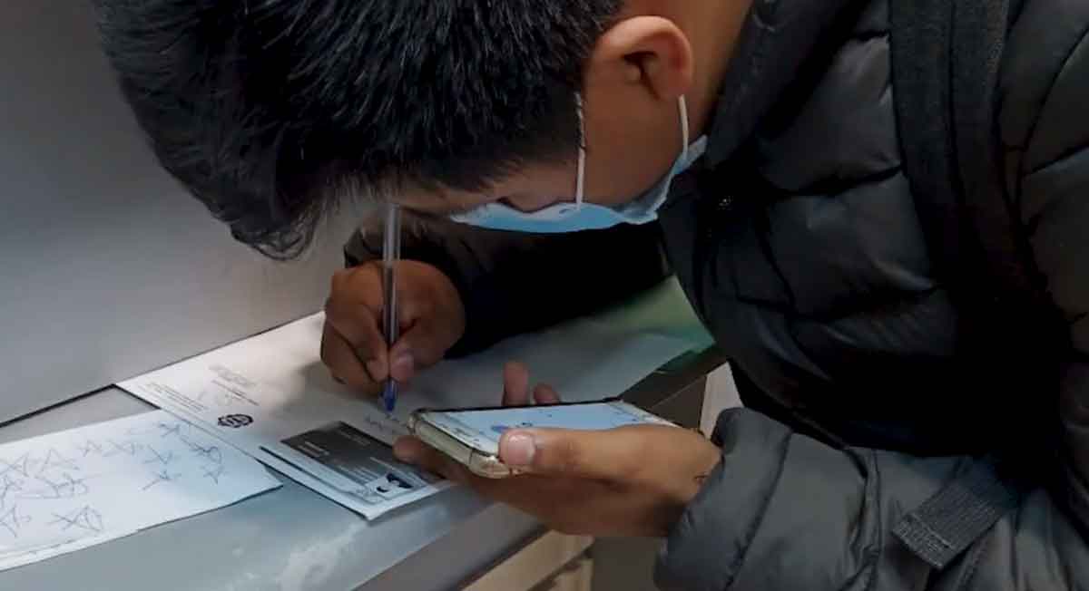 becas benito juárez para egresados de universidad