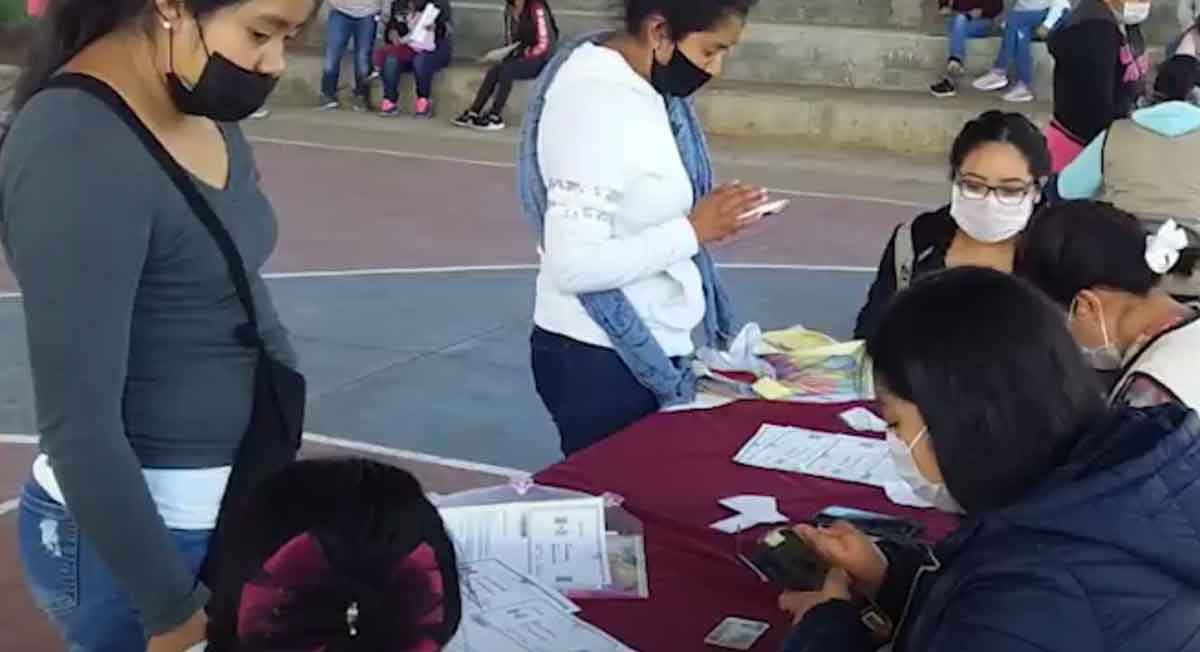 becas benito juares para titulación universitaria 2021