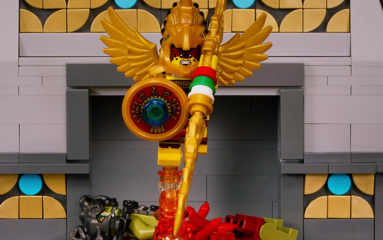 Huitzilopochtli creado con lego