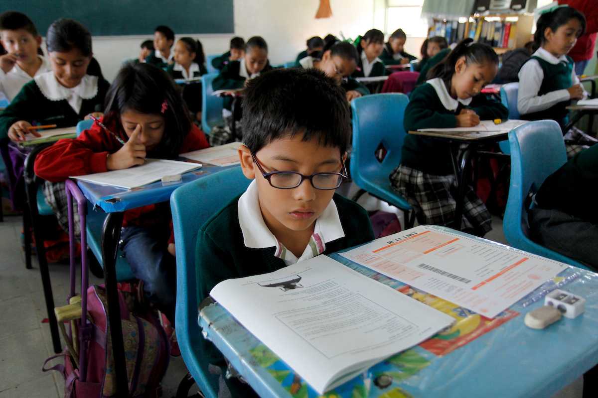 el gobierno del Estado de México ofrece tres modalidades de becas para preescolar, primaria y secundaria