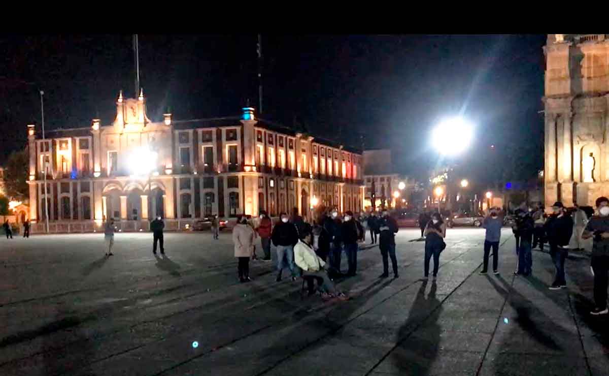 Presidente municipal de Toluca protesta por la falta de dinero para pagar a los trabajadores.